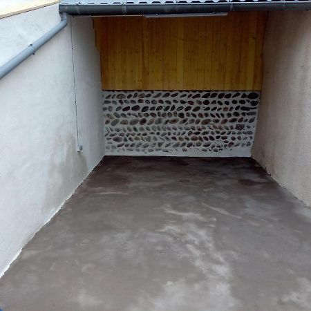 Apartamento Au P'Tit Bonheur Saint-Rambert-dʼAlbon Exterior foto