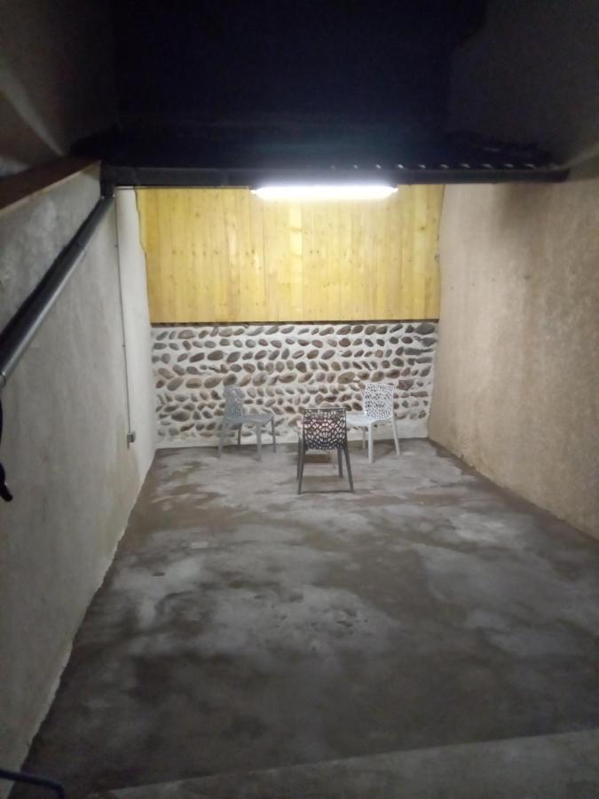 Apartamento Au P'Tit Bonheur Saint-Rambert-dʼAlbon Exterior foto