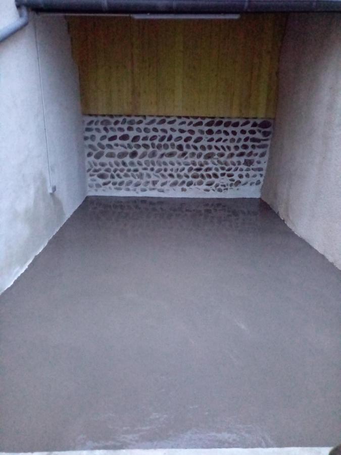 Apartamento Au P'Tit Bonheur Saint-Rambert-dʼAlbon Exterior foto